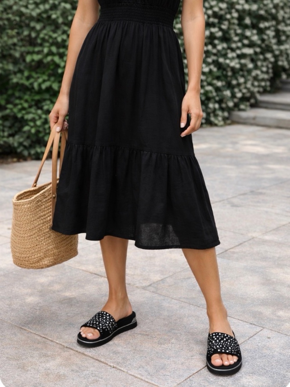 Donald Pliner Cava Slide Platform Wedge 8M Black Rhinestones, Modern Chic NWOB